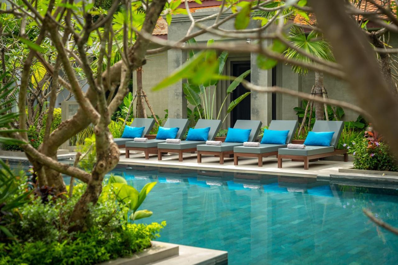 Eightfold Urban Resort Ciudad de Siem Riep Exterior foto The swimming pool at the hotel