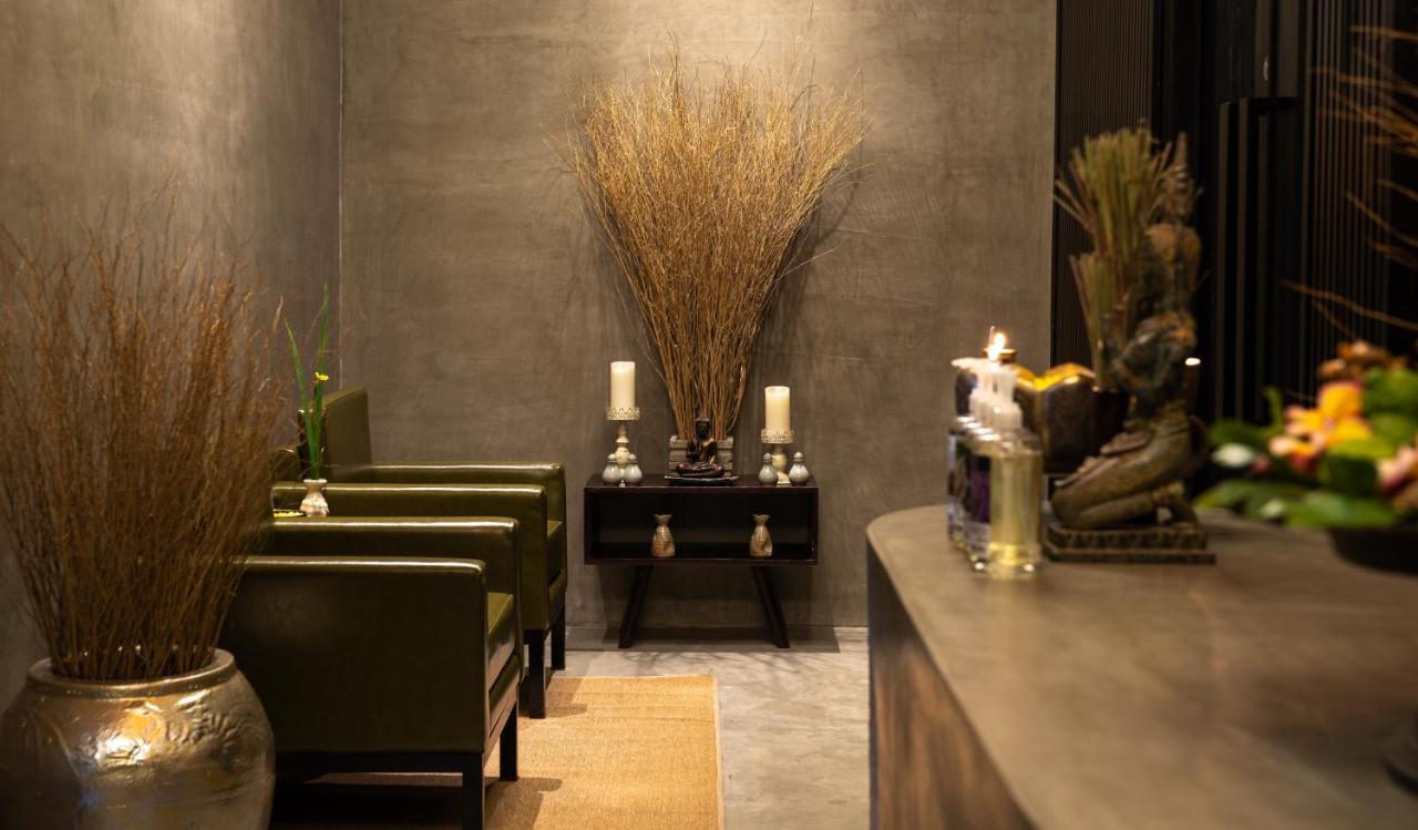 Eightfold Urban Resort Ciudad de Siem Riep Exterior foto Interior of a spa in Bangkok, Thailand