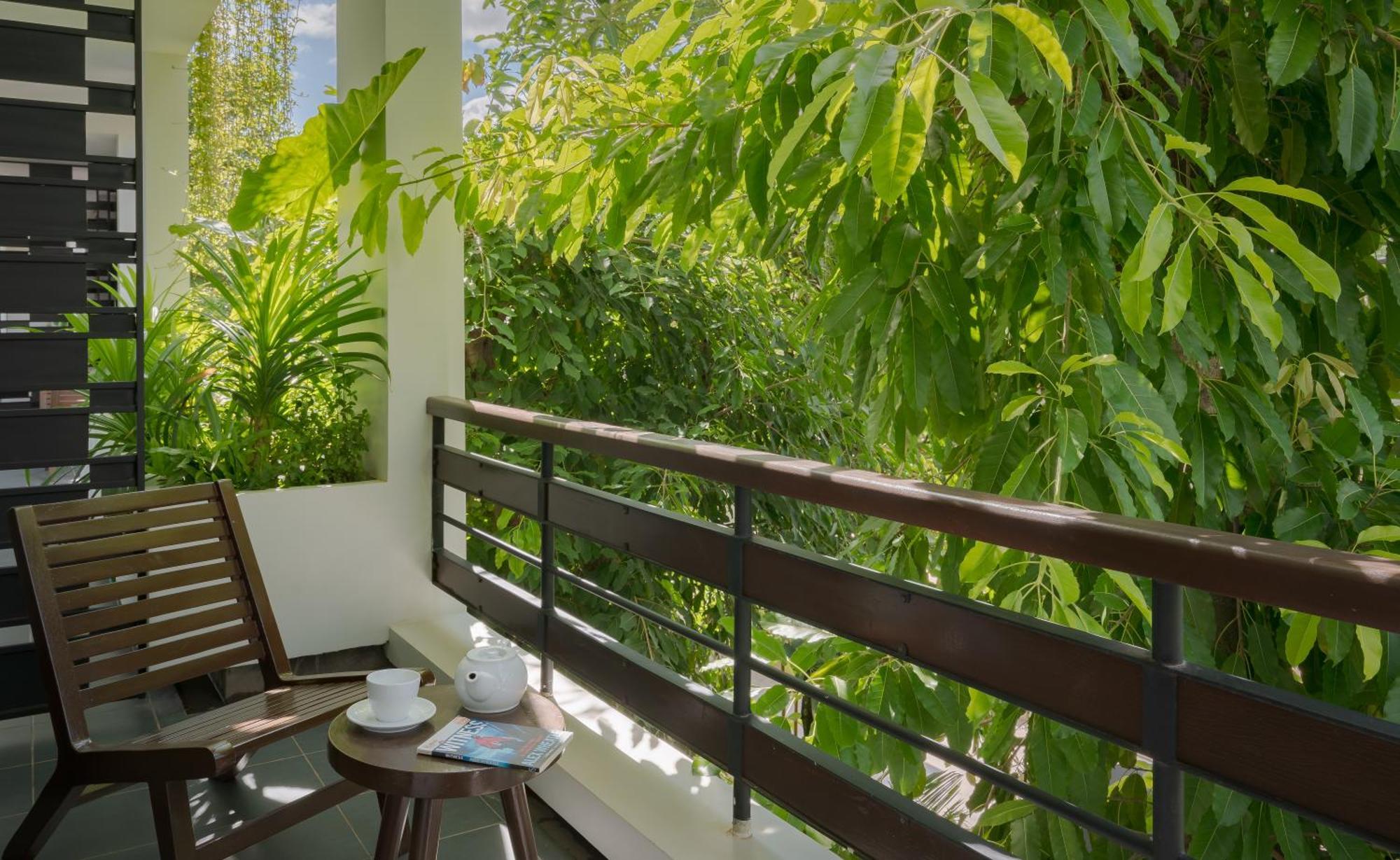 Eightfold Urban Resort Ciudad de Siem Riep Habitación foto A balcony