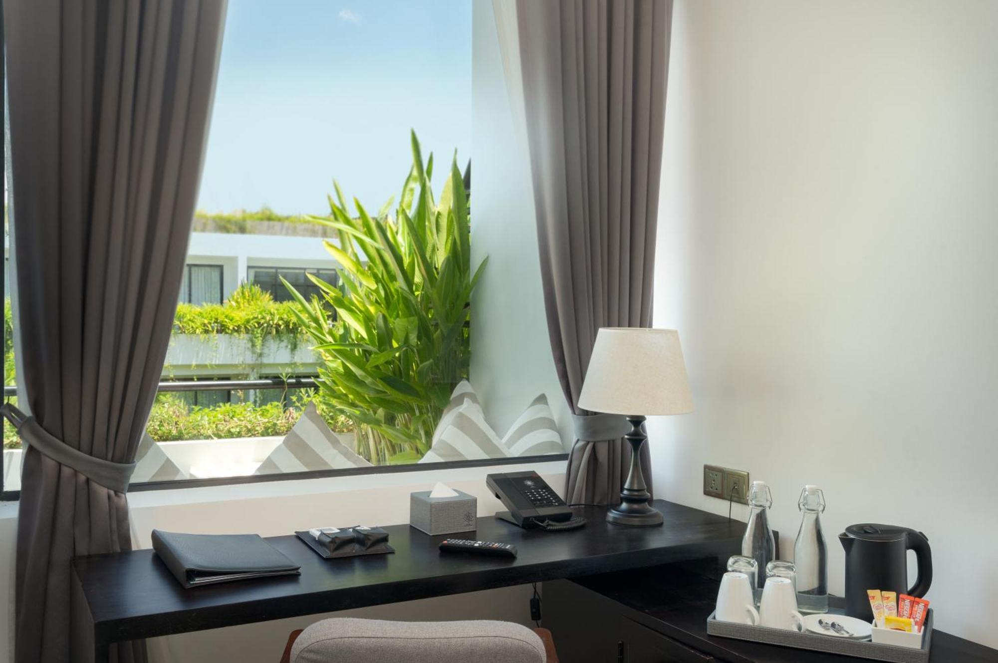 Eightfold Urban Resort Ciudad de Siem Riep Exterior foto A room at the hotel